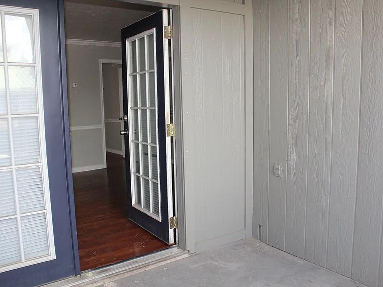 2710 Community Dr #209 — Photo 4