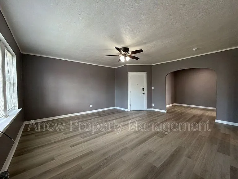 723 Ella St #B2 — Photo 3