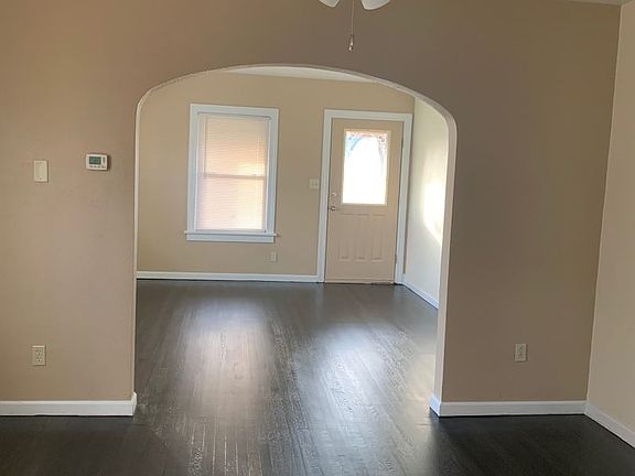 4th image of 701 North Ave