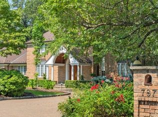 787 Peach Tree Ln, Franklin Lakes, NJ 07417