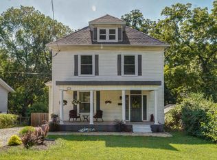 2533 N Campbell Ave, Springfield, MO 65803