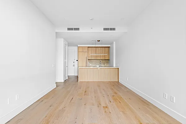 Living room, photo 1