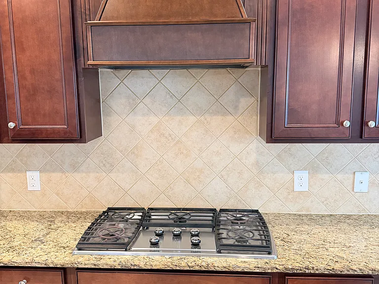 6719 Coral Rose Rd — Photo 19