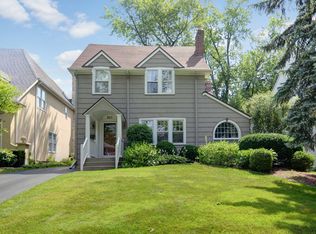 537 N Grant St, Hinsdale, IL