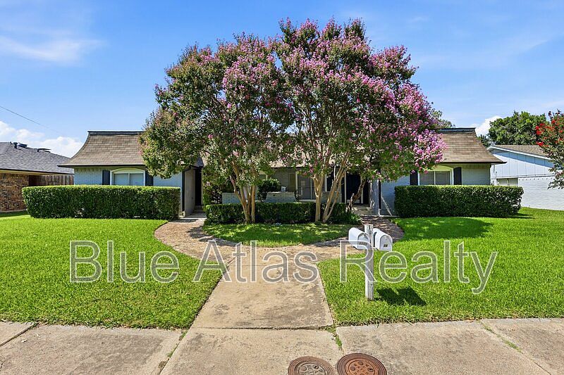 1st image of 7747 Dentcrest Dr