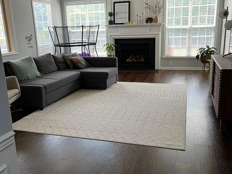 8005 Lancken Dr — Photo 10
