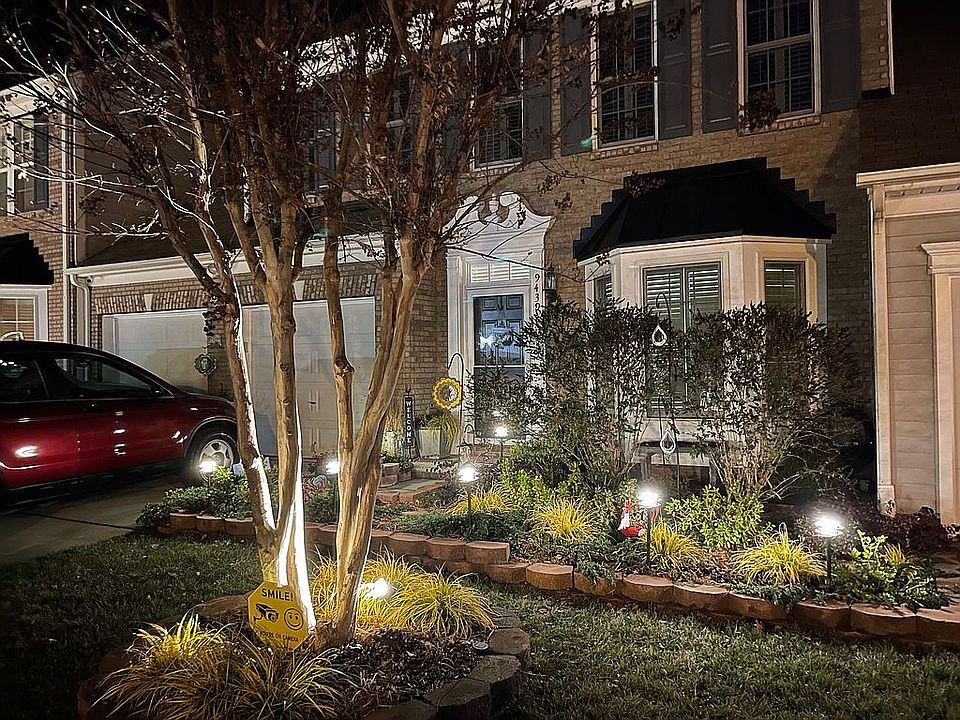 A night view - dusk to dawn