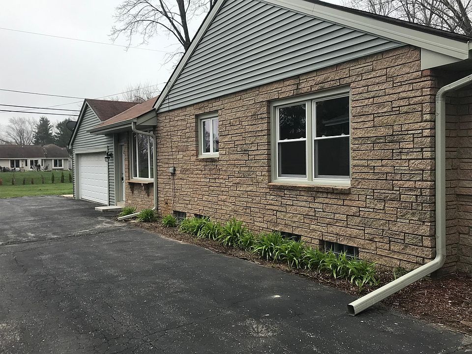 1st image of 3107 W Woodward Dr
