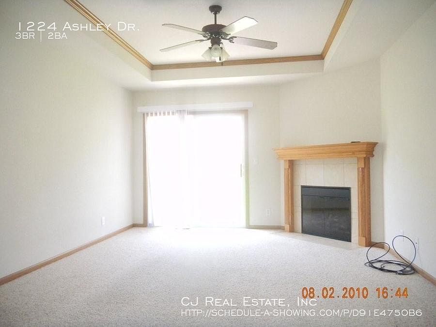 1st image of 1224 NW Ashley Dr