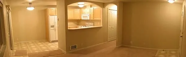 2 bed, 900 sqft, $1,975 — Photo 4