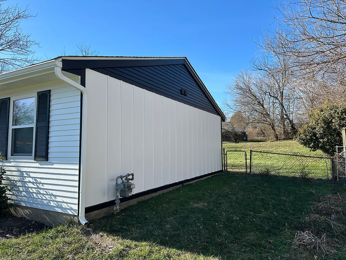 Building Photo - 139 Raintree Rd