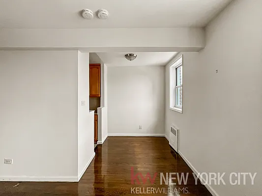 Rented by Keller Williams NYC | media 18