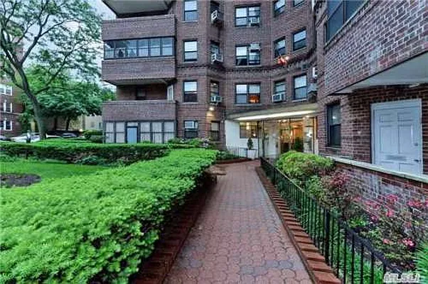 Sold by Exit Kingdom Realty | media 2