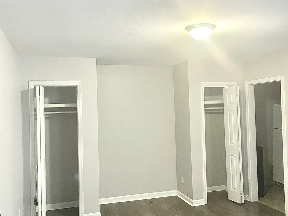 1410 Saint Andrew St #5