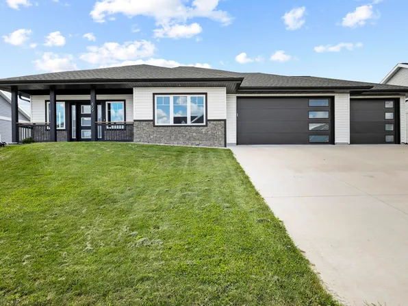 409 E School Rd, Cottage Grove, WI 53527