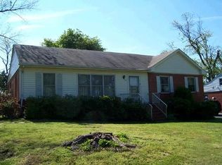 533 Cedarbrooke Ln, Henrico, VA 23229