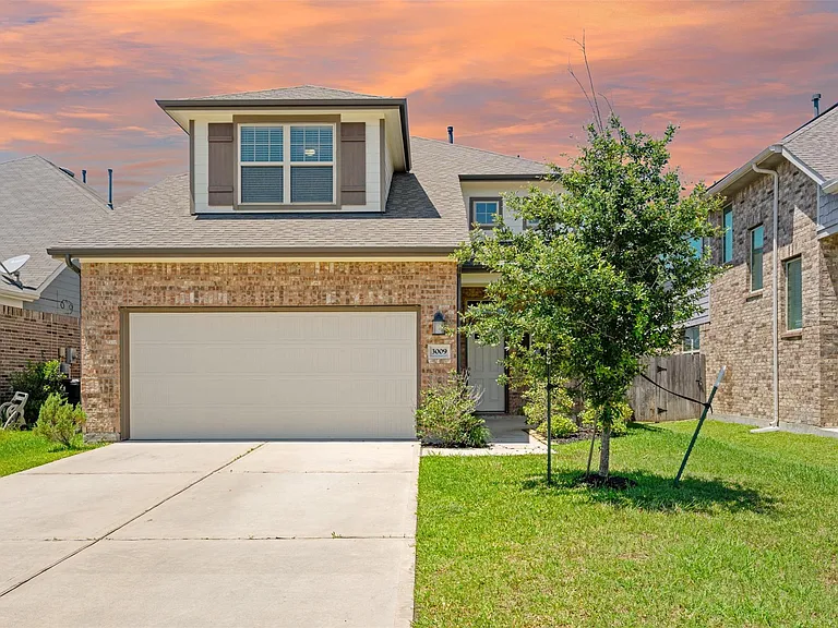 3009 Wedgewood Bay Ct — Photo 1