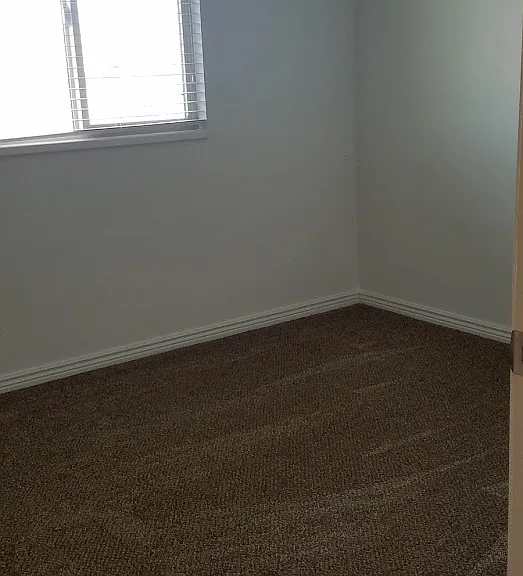 2767 S 2400 W — Photo 10