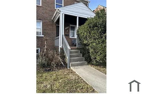 1414 Edison Hwy Photo 1