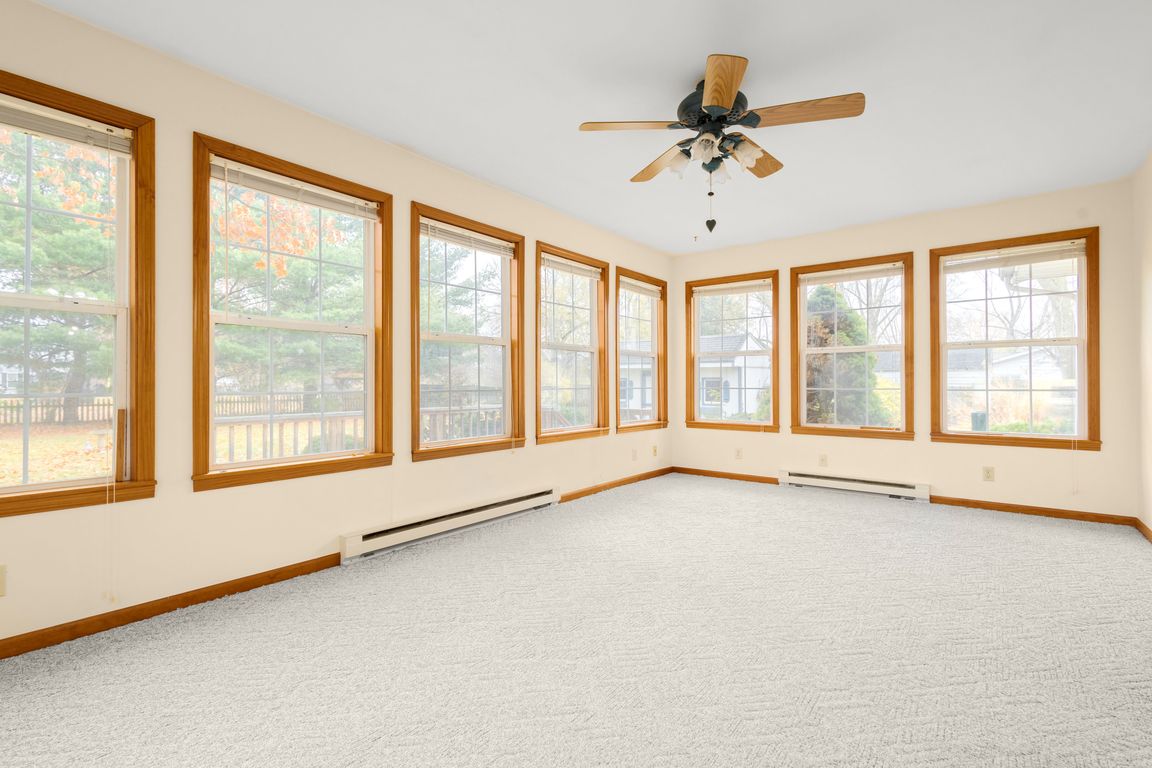 next background image