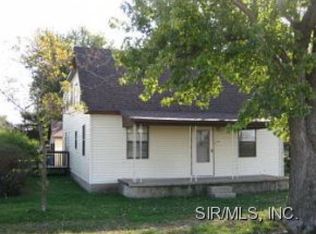 200 S Clinton St, New Baden, IL