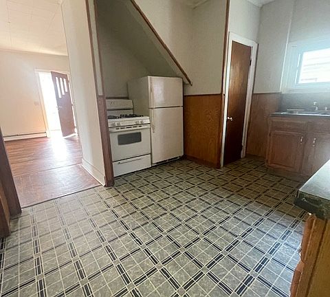 4th image of 59 Albert Street1st Loop