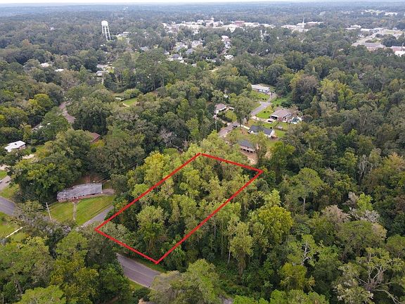 4th image of 407 Forest Dr