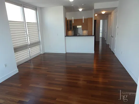 Rented by Hecht Group | media 14