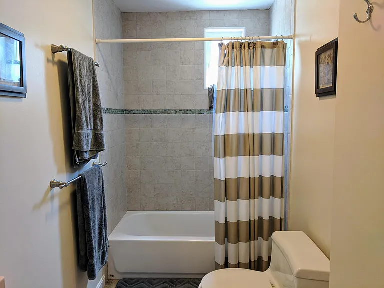 33 Osgood St — Photo 20