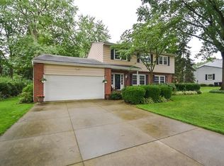 512 N Revere Rd, Akron, OH 44333