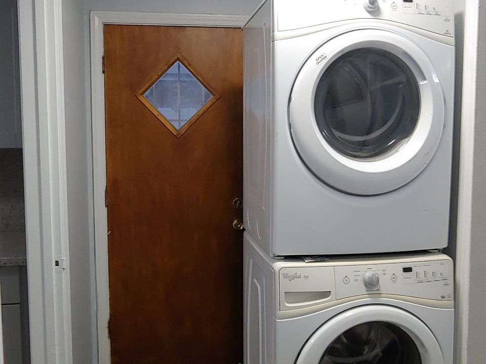 In unit washer dryer