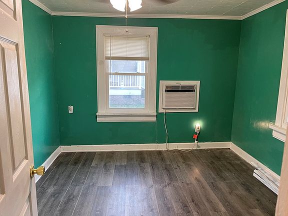3rd image of 1018 Carolina Ave