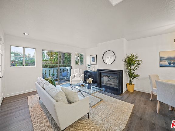 2nd image of 2222 Duane St Unit 2