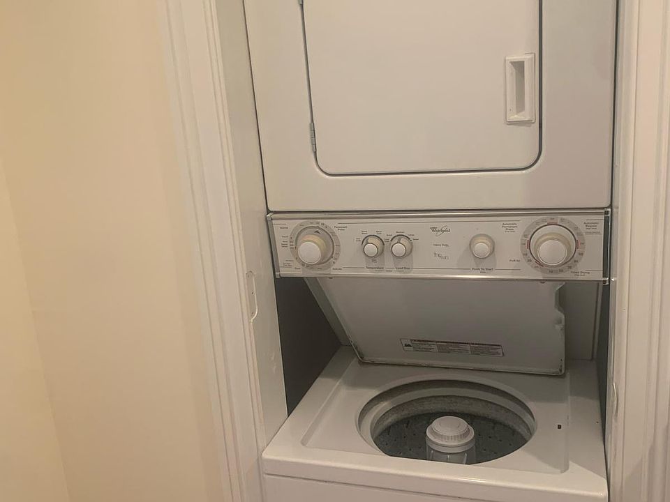 In-Unit Washer Dryer
