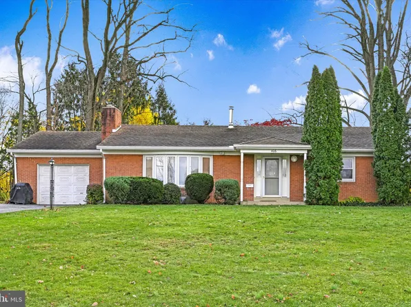 406 E Keller St, Mechanicsburg, PA 17055