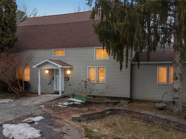 102 Meyers Rd, Liverpool, NY 13088