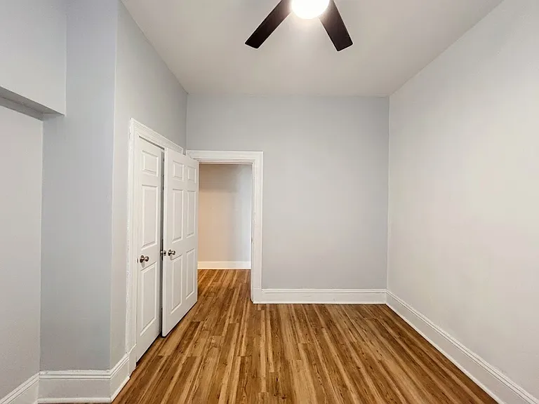 5809 Hobart St #2 — Photo 15