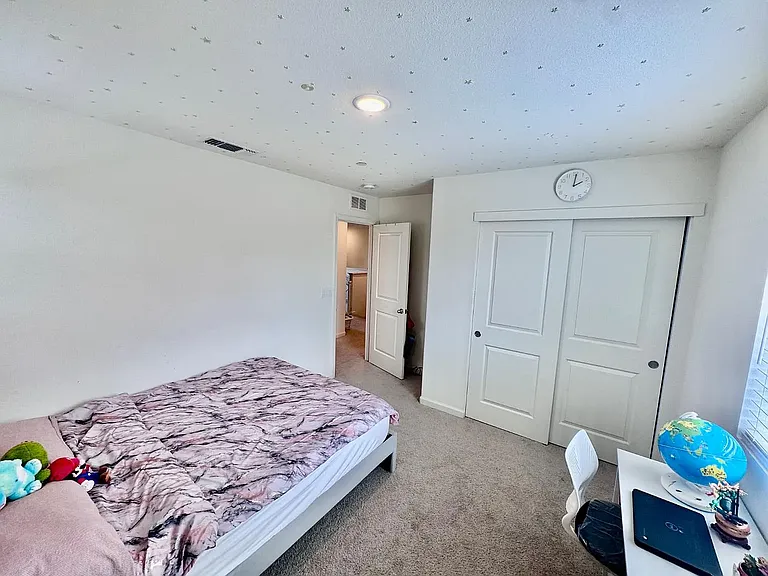 Kids bed room -1