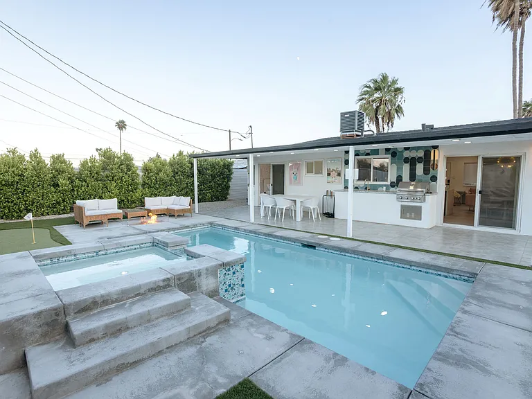 390 W Palm Vista Dr — Photo 34