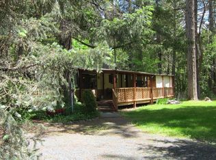 5000 Tunnel Loop Rd, Grants Pass, OR 97526