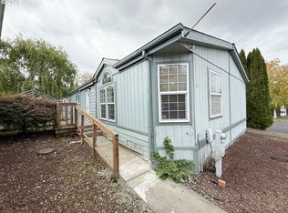 1282 E 3rd St #37, Lafayette, OR