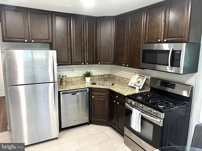 5702 Denfield Rd — Photo 12