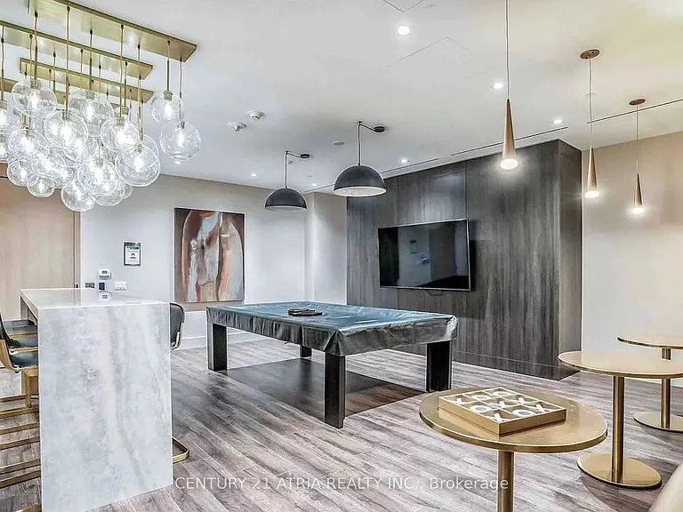 21 Park St E #712 — Photo 24