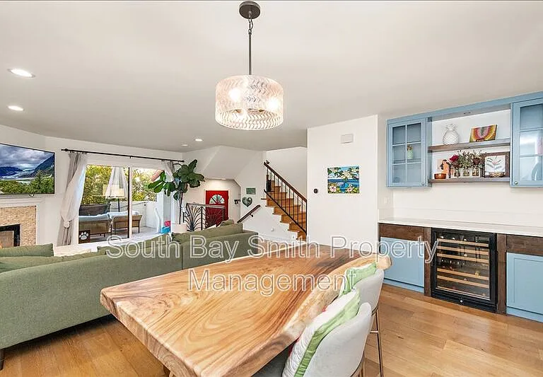 231 N Broadway #2 — Photo 22