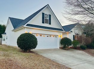 90 Leaf Spring Way, Youngsville, NC 27596