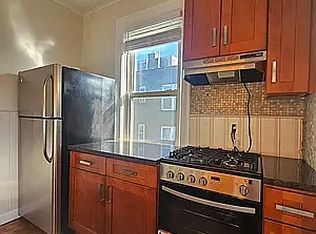 42-02 25th Ave #1R, Astoria, NY