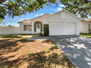 1214 Grassy Meadow Pl, Brandon, FL 33511