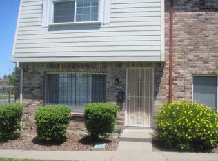 10 Creeks Edge Way, Sacramento, CA