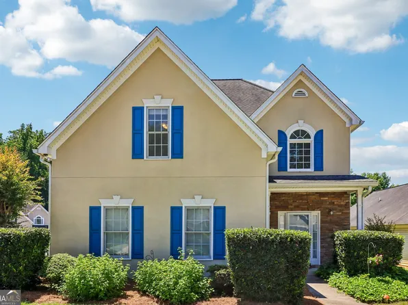 105 Woodbrooke Ct, Fayetteville, GA 30214
