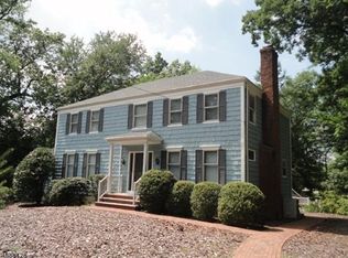 67 Old Glen Rd, Morristown, NJ 07960